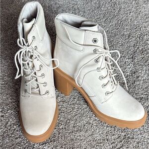 Timberland Women's White Lace-Up Boots